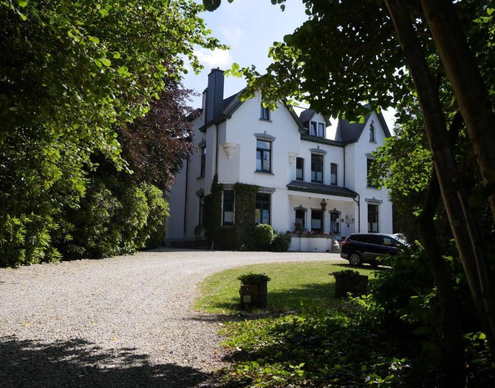 L'Etape Fagnarde - Bed, Breakfast & Sauna Spa Luaran gambar